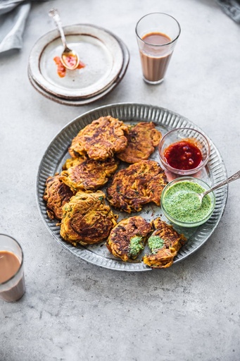 Spinach, Onion and Potato Pakora